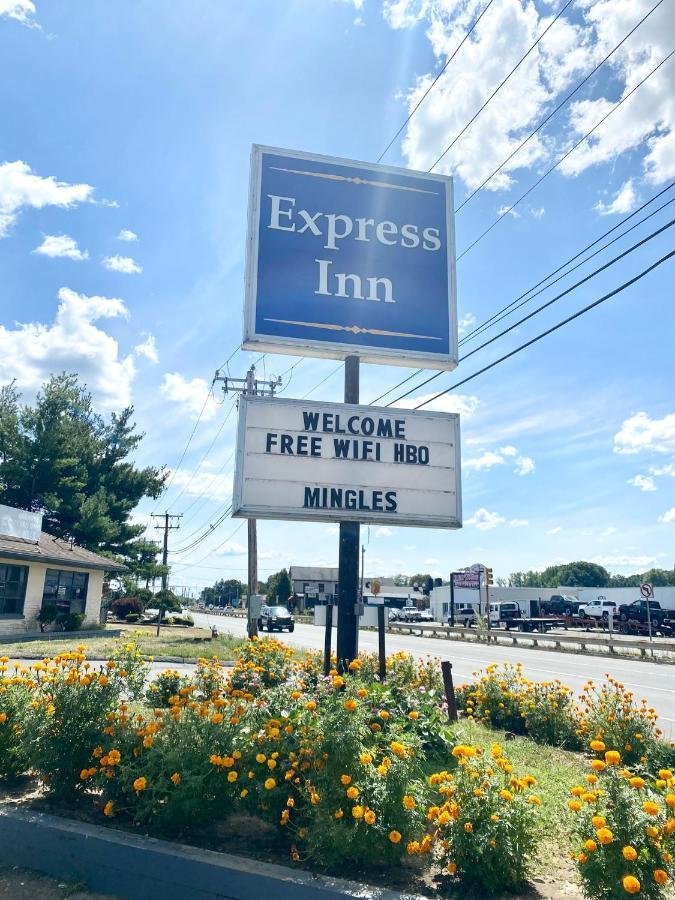 Express Inn Chicopee Exterior photo